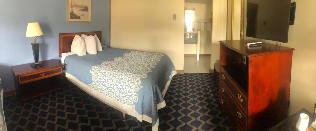 Aderi Hotel Near Bucknell University Lewisburg Exterior photo