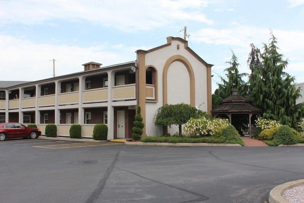 Aderi Hotel Near Bucknell University Lewisburg Exterior photo