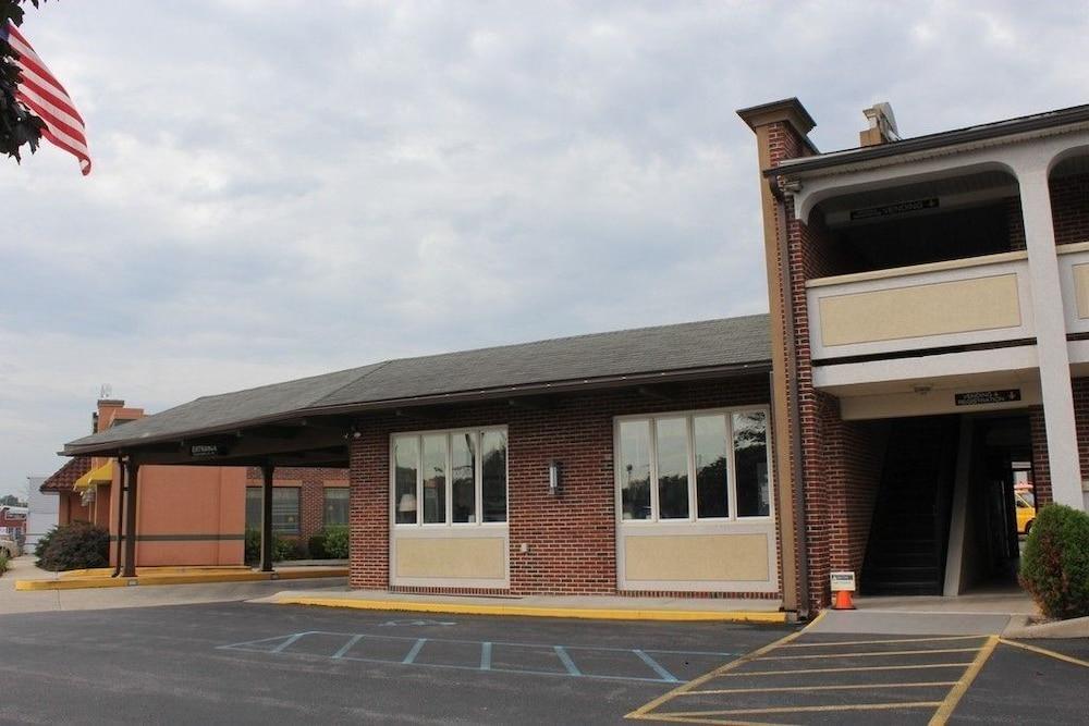 Aderi Hotel Near Bucknell University Lewisburg Exterior photo