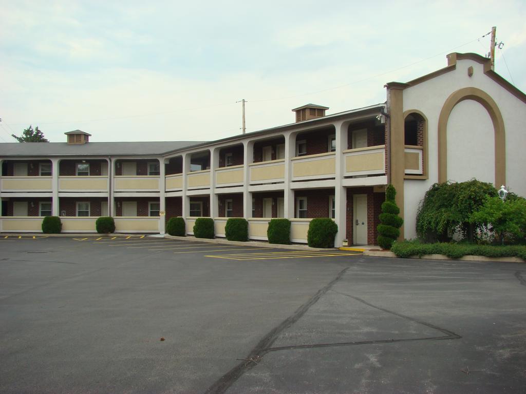 Aderi Hotel Near Bucknell University Lewisburg Exterior photo