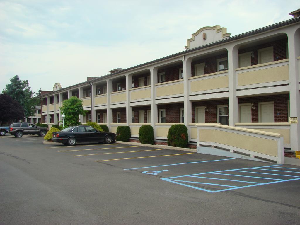 Aderi Hotel Near Bucknell University Lewisburg Exterior photo