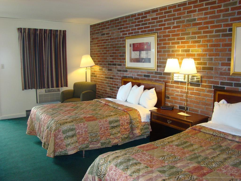 Aderi Hotel Near Bucknell University Lewisburg Room photo