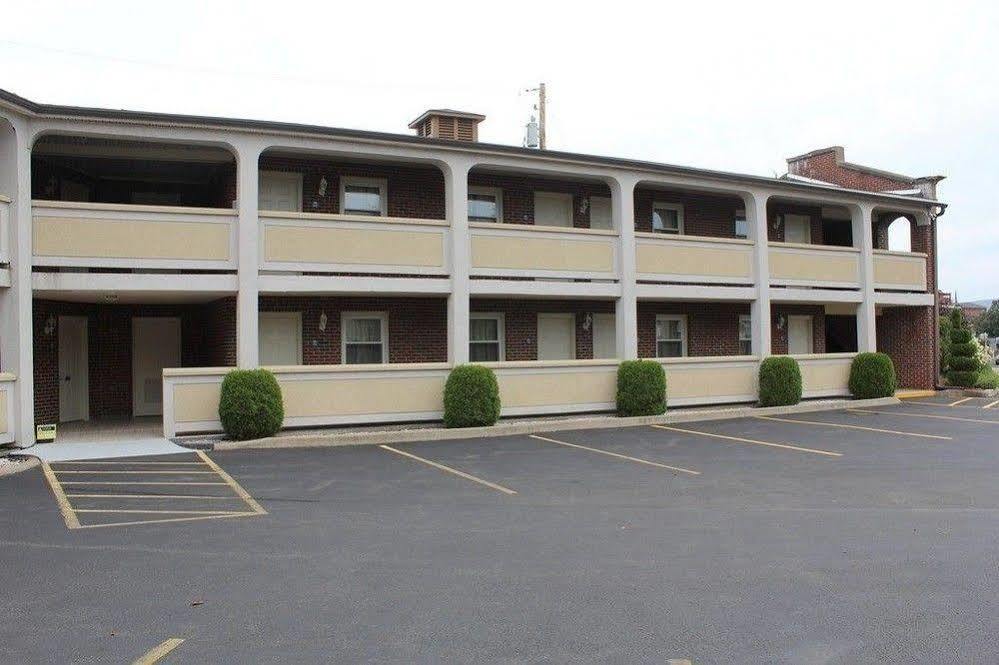 Aderi Hotel Near Bucknell University Lewisburg Exterior photo